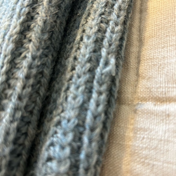 Boheme Blue gray Wool Cardigan with wooden buttons - Picture 8 of 16